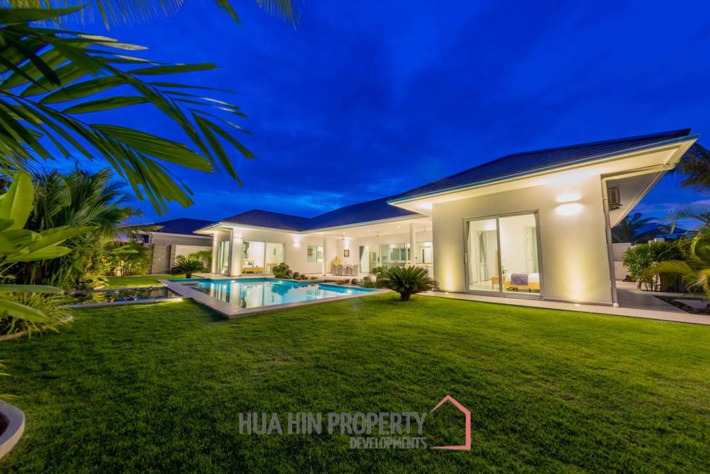 Palm Avenue : 3 Bedroom Pool Villa - New Development