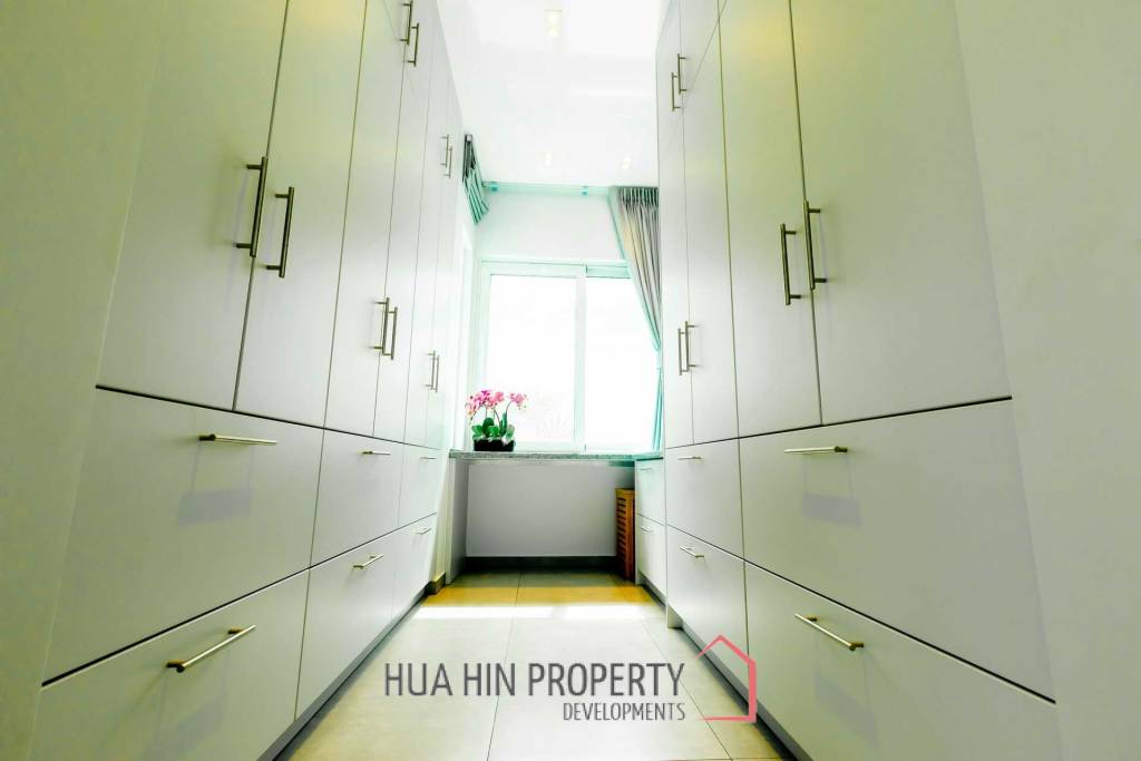 Palm Avenue : 3 Bedroom Pool Villa - New Development