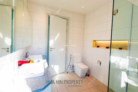 Palm Avenue : 3 Bedroom Pool Villa - New Development