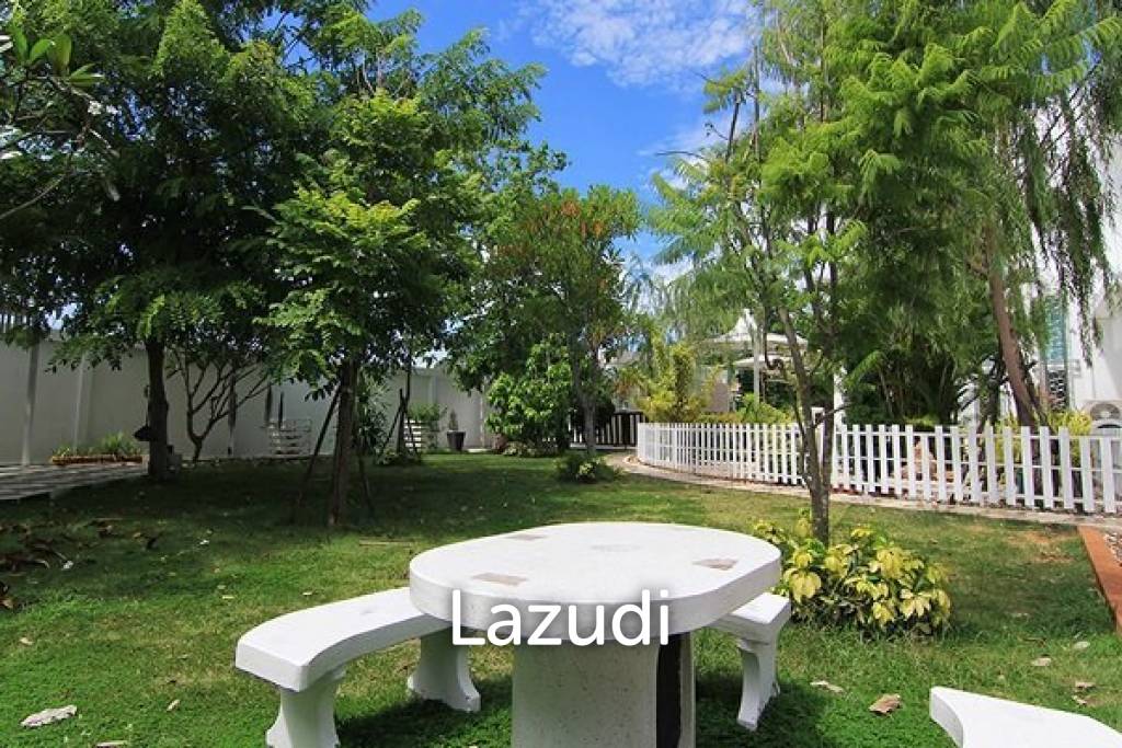 1,720 Sqm 4 Bed 3 Bath Villa For Sale