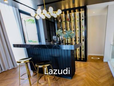 3 Bed 4 Bath 250 SQ.M ALIVE Ekkamai-Ramintra