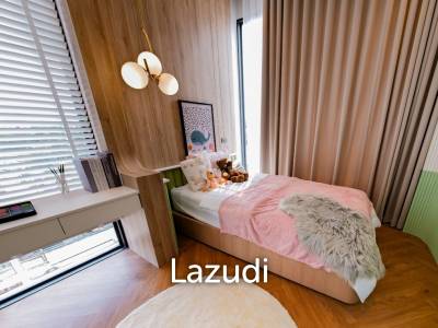 3 Bed 4 Bath 250 SQ.M ALIVE Ekkamai-Ramintra