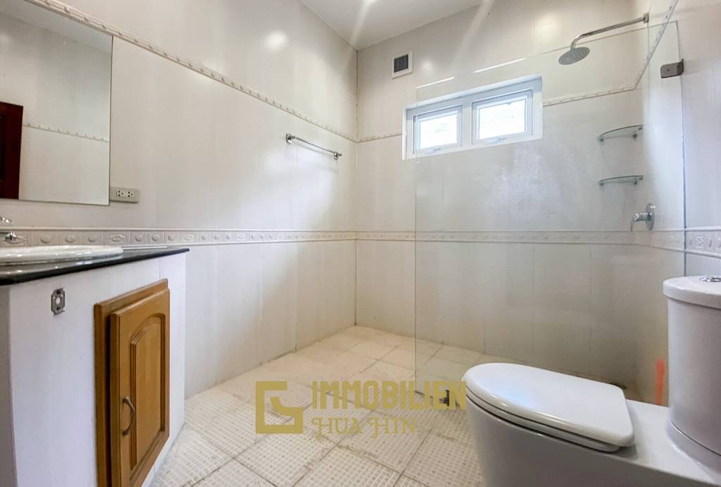 712 metro cuadrado 3 ` 3 Baño Villa de Venta