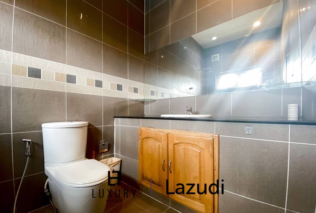 712 metro cuadrado 3 ` 3 Baño Villa de Venta