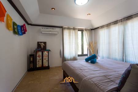 4-Bed House Close to Bang Rak and Big Buddha