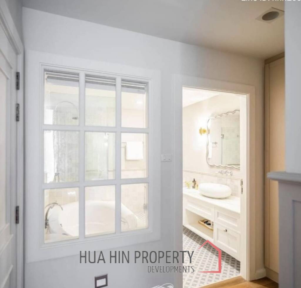 CONDO MALIBU  :  2 bed beachfront condo
