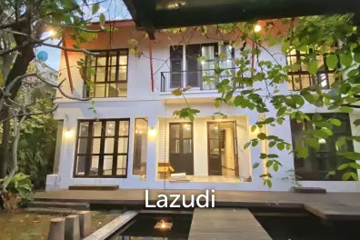 4 Bed 4 Bath 300 SQ.M House in Rama 9 Road