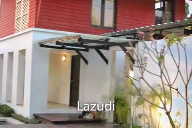 4 Bed 4 Bath 300 SQ.M House in Rama 9 Road