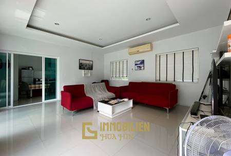 La Sierra: 2 Schlafzimmer Pool Villa in der Soi 102
