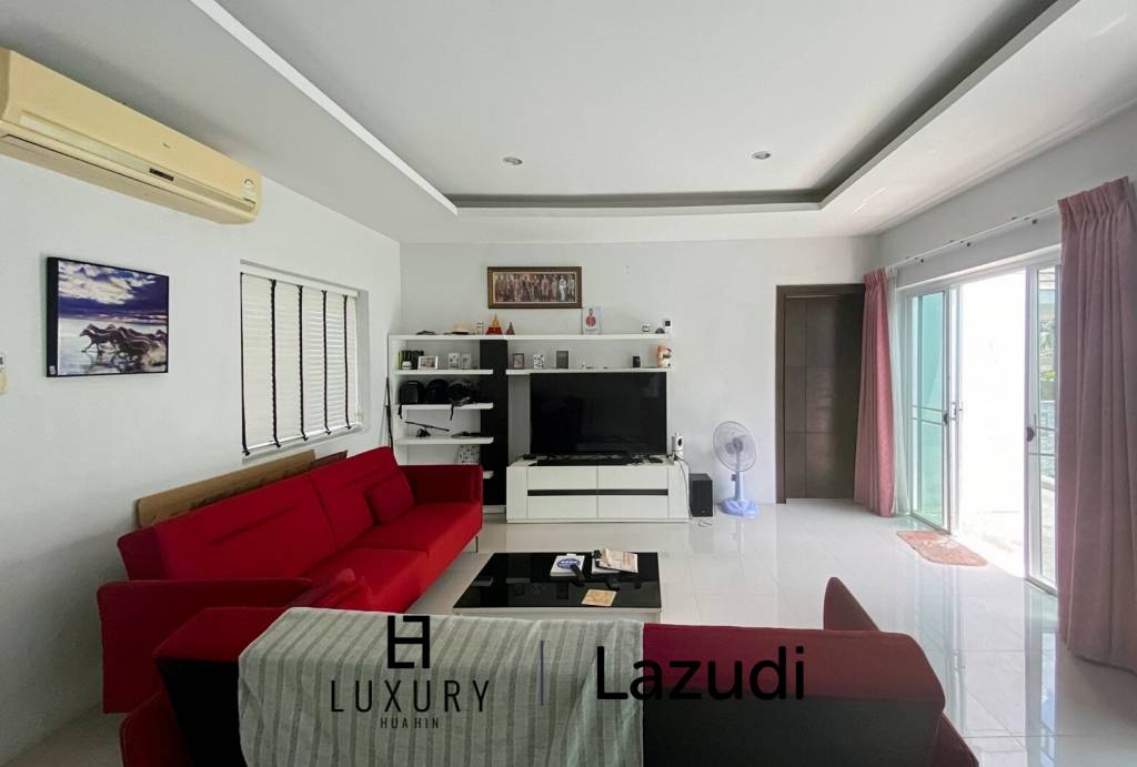 La Sierra : 2 Bedroom Pool Villa On Soi 102