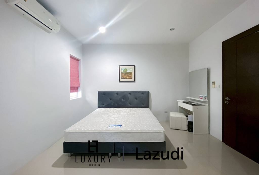 La Sierra : 2 Bedroom Pool Villa On Soi 102