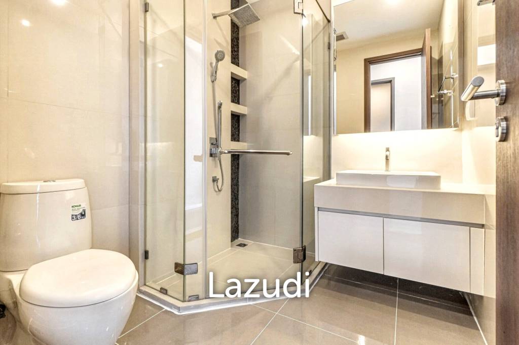 3 Bedrooms 3 Bathrooms 160 Sq.M. Menam Residence