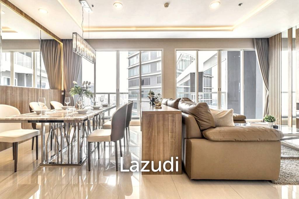 3 Bedrooms 3 Bathrooms 160 Sq.M. Menam Residence