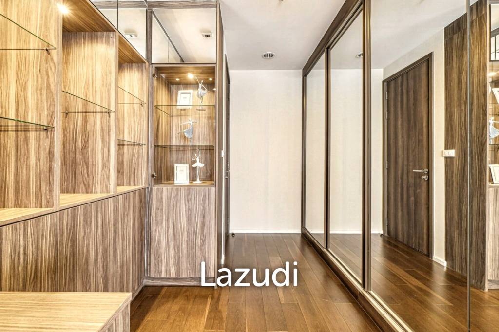 3 Bedrooms 3 Bathrooms 160 Sq.M. Menam Residence