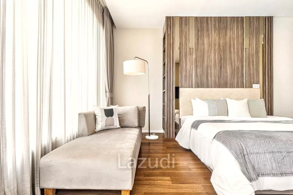 3 Bedrooms 3 Bathrooms 160 Sq.M. Menam Residence