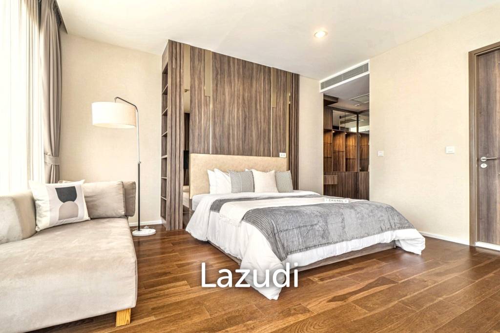 3 Bedrooms 3 Bathrooms 160 Sq.M. Menam Residence