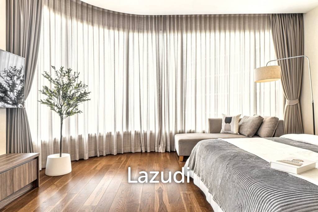 3 Bedrooms 3 Bathrooms 160 Sq.M. Menam Residence