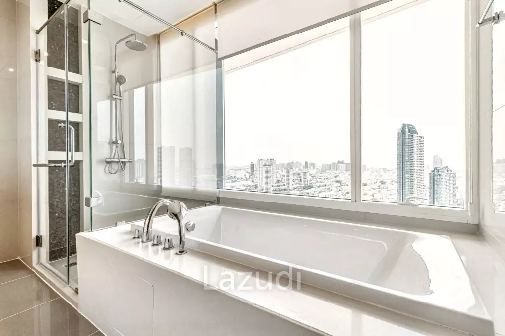 3 Bedrooms 3 Bathrooms 160 Sq.M. Menam Residence