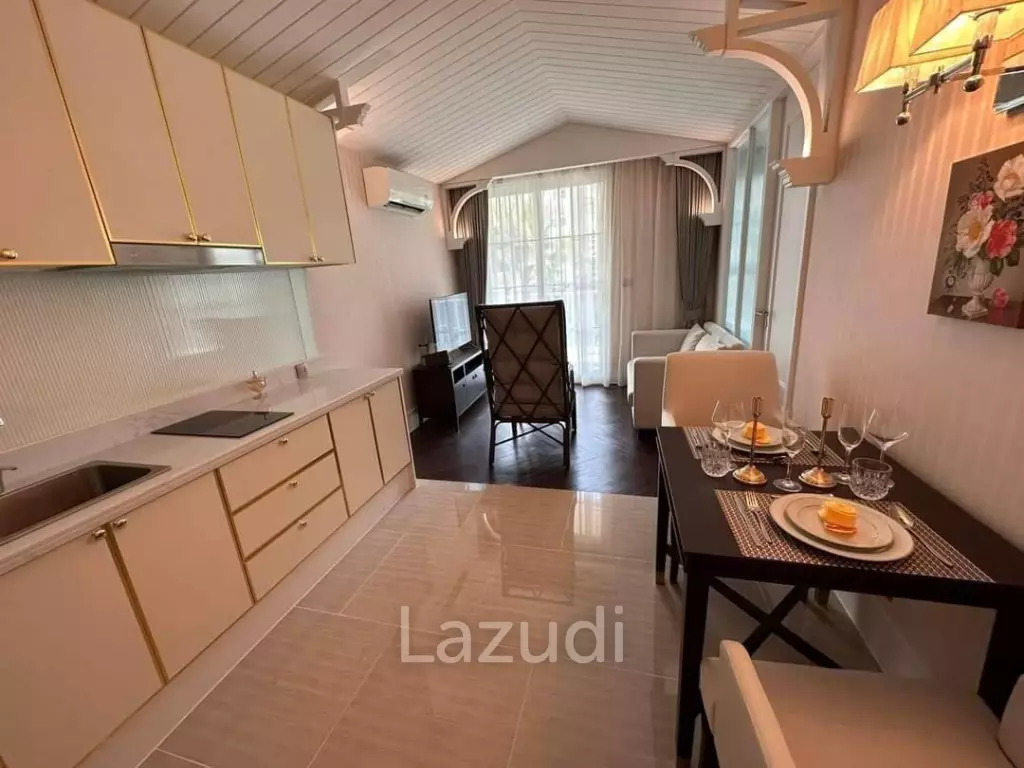 1 Bed 36.50 SQ.M Grand Florida Beachfront Condo Resort Pattaya