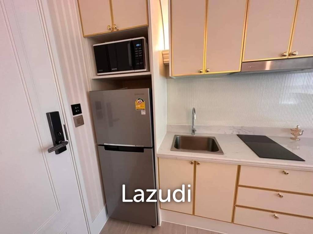 1 Bed 36.50 SQ.M Grand Florida Beachfront Condo Resort Pattaya