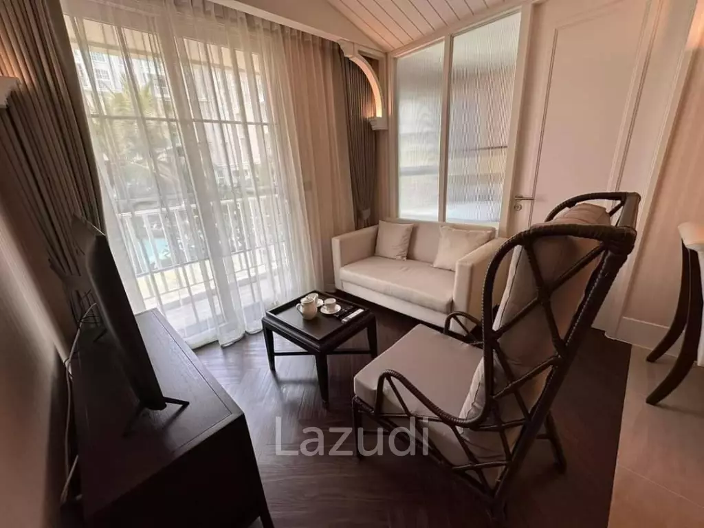 1 Bed 36.50 SQ.M Grand Florida Beachfront Condo Resort Pattaya