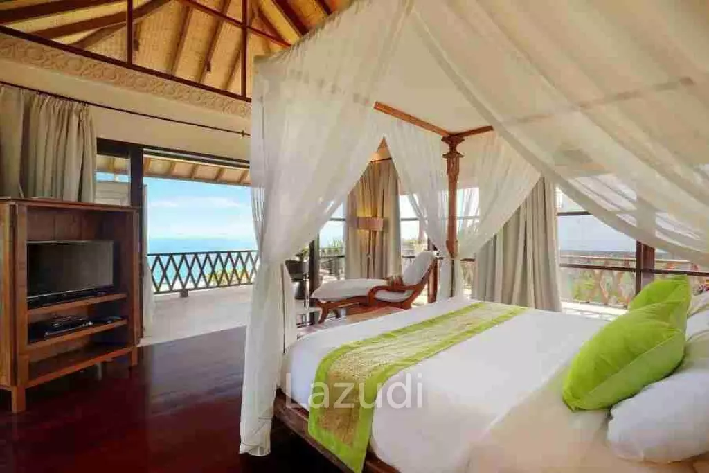 Beautiful Cliff front Villa in Pandawa