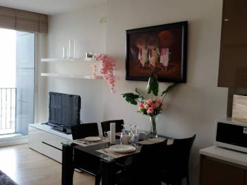 1 bedroom condo for rent and sale at Siri at Sukhumvit