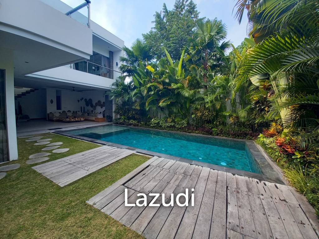 Amazing 4 Bedroom Leasehold Villa in Drupadi Seminyak