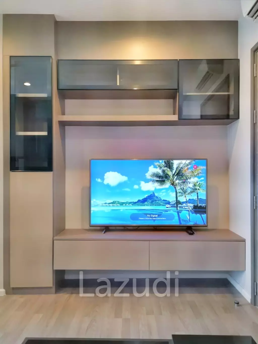1 Bed 1 Bath 35 SQ.M The Room Sukhumvit 69