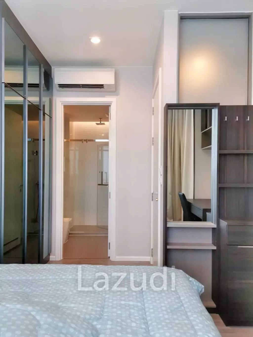 1 Bed 1 Bath 35 SQ.M The Room Sukhumvit 69
