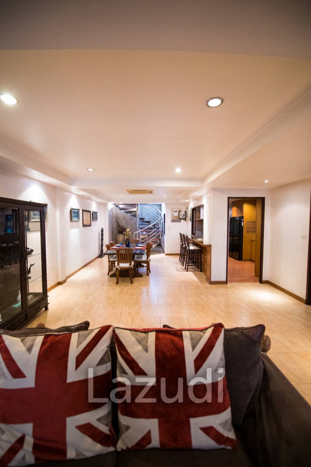 4 Bed 5 Bath 440 SQ.M Townhouse at Sukhumvit 39