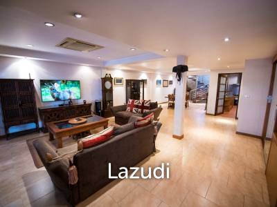 4 Bed 5 Bath 440 SQ.M Townhouse at Sukhumvit 39