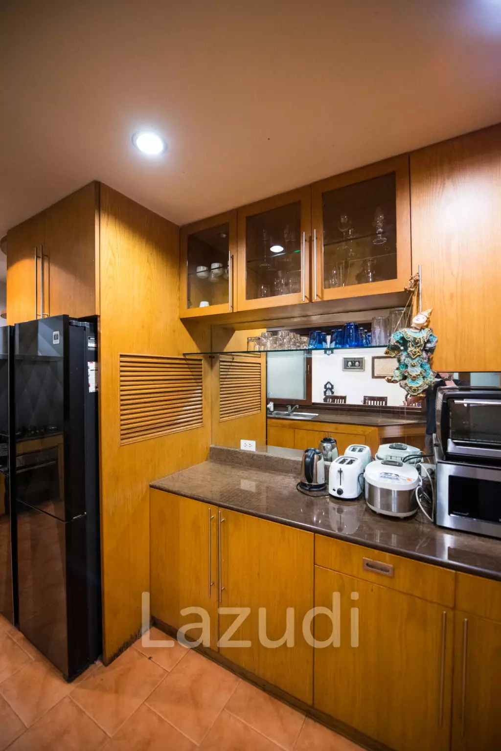 440 sqm modern 3 storey townhouse in Khlong Tan Nuea Watthana Bangkok