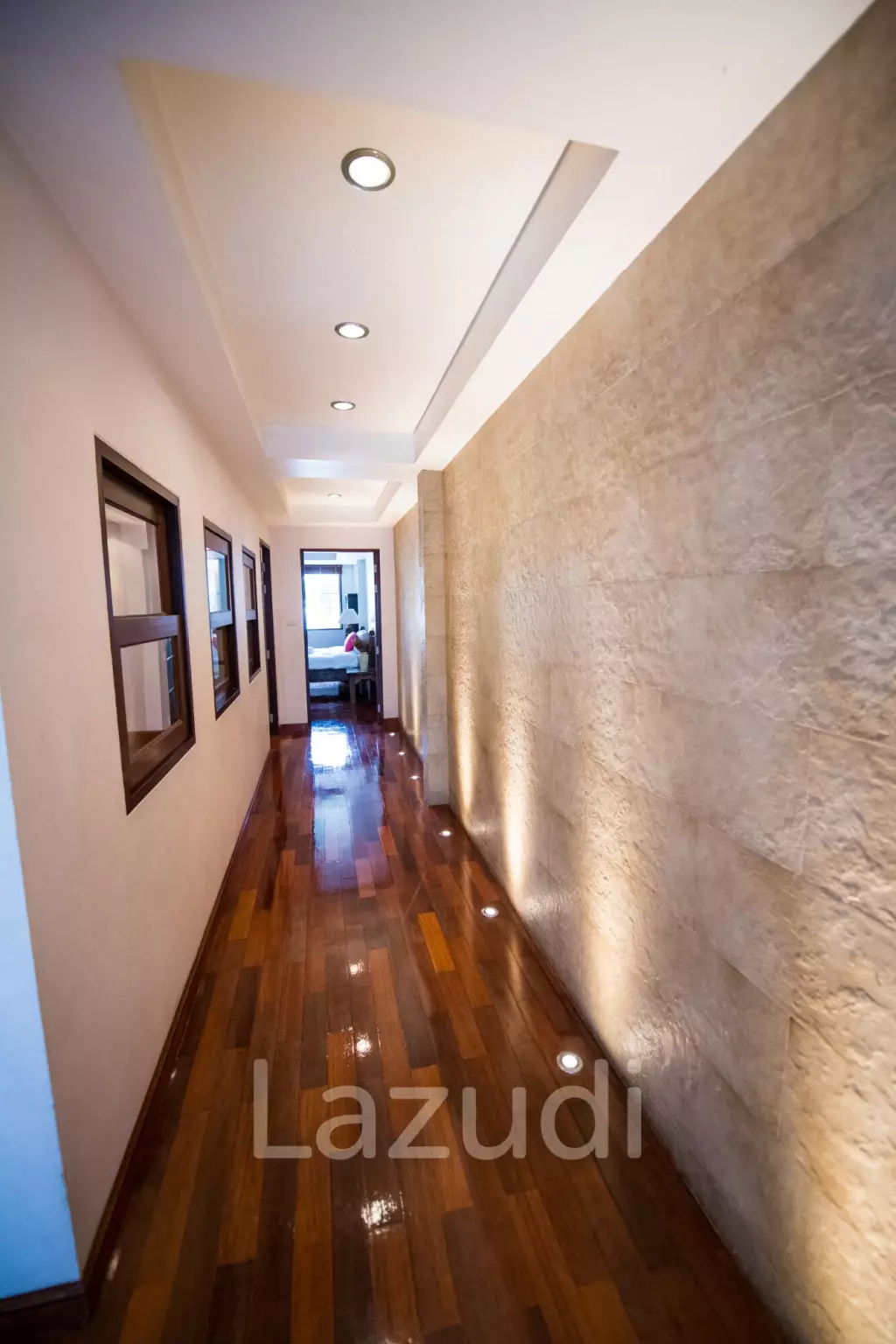 440 sqm modern 3 storey townhouse in Khlong Tan Nuea Watthana Bangkok