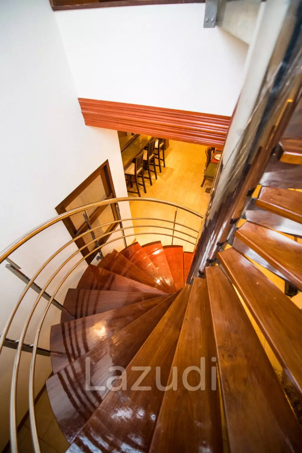 440 sqm modern 3 storey townhouse in Khlong Tan Nuea Watthana Bangkok