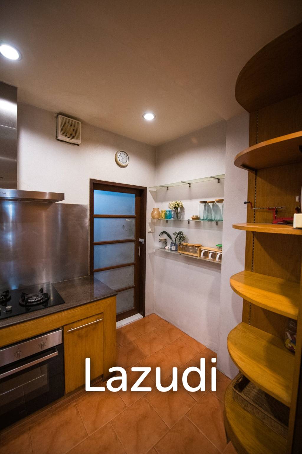 440 sqm modern 3 storey townhouse in Khlong Tan Nuea Watthana Bangkok
