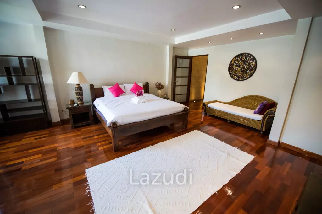 440 sqm modern 3 storey townhouse in Khlong Tan Nuea Watthana Bangkok