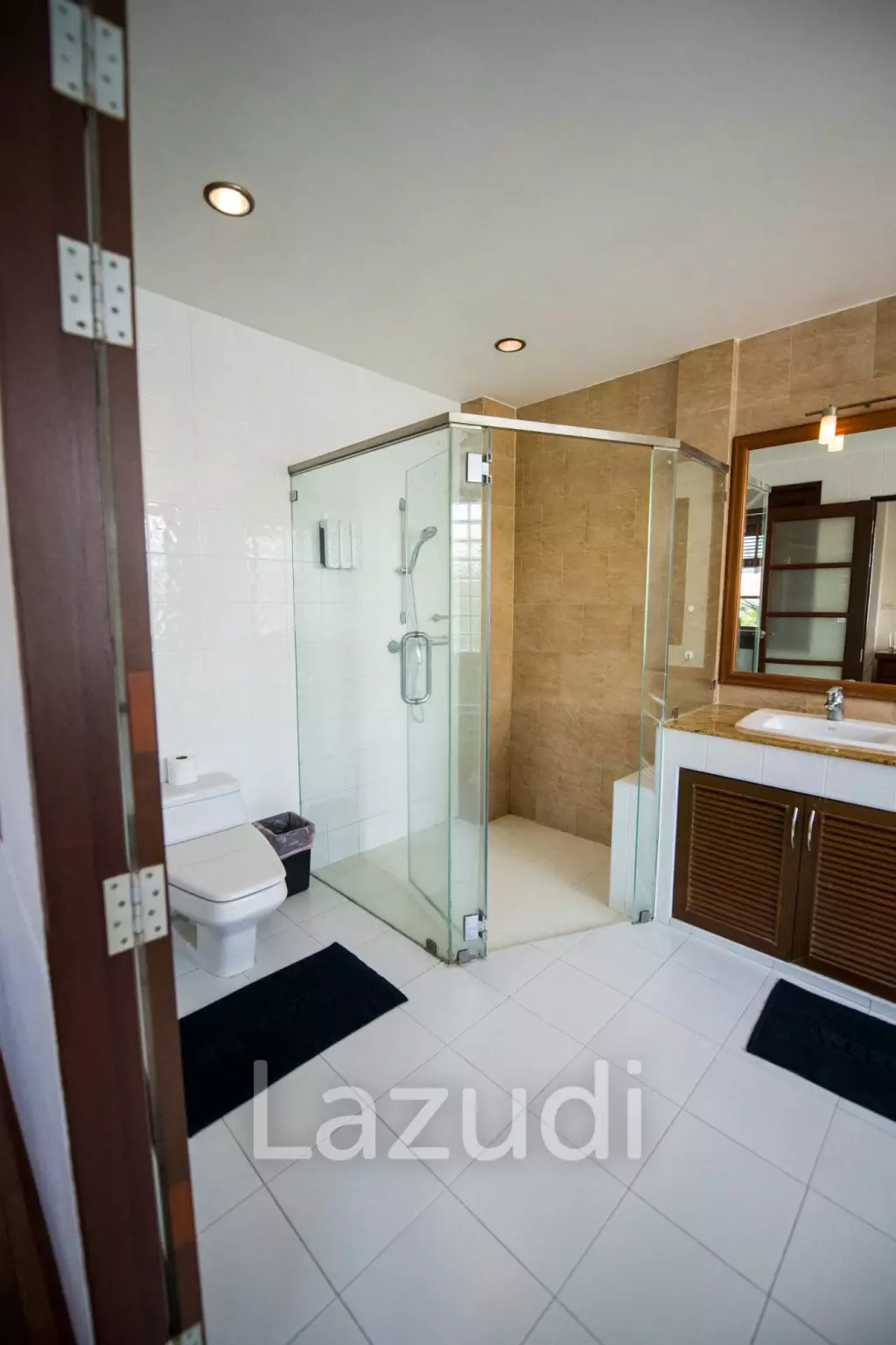 440 sqm modern 3 storey townhouse in Khlong Tan Nuea Watthana Bangkok