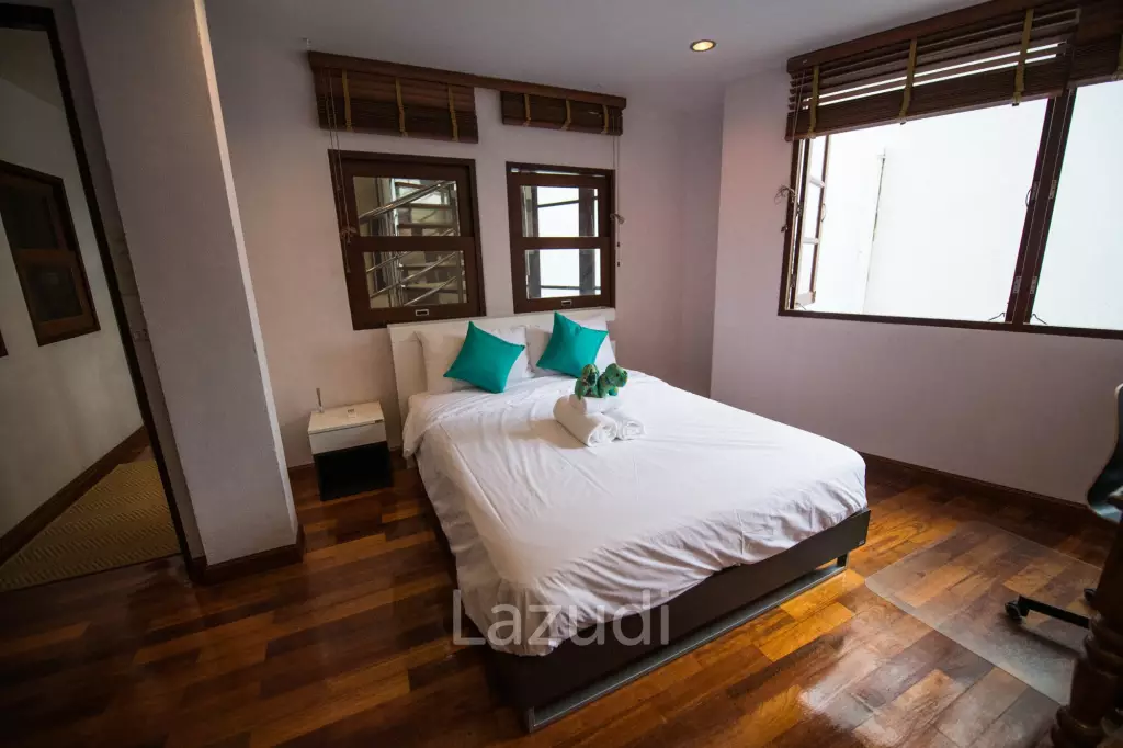 440 sqm modern 3 storey townhouse in Khlong Tan Nuea Watthana Bangkok