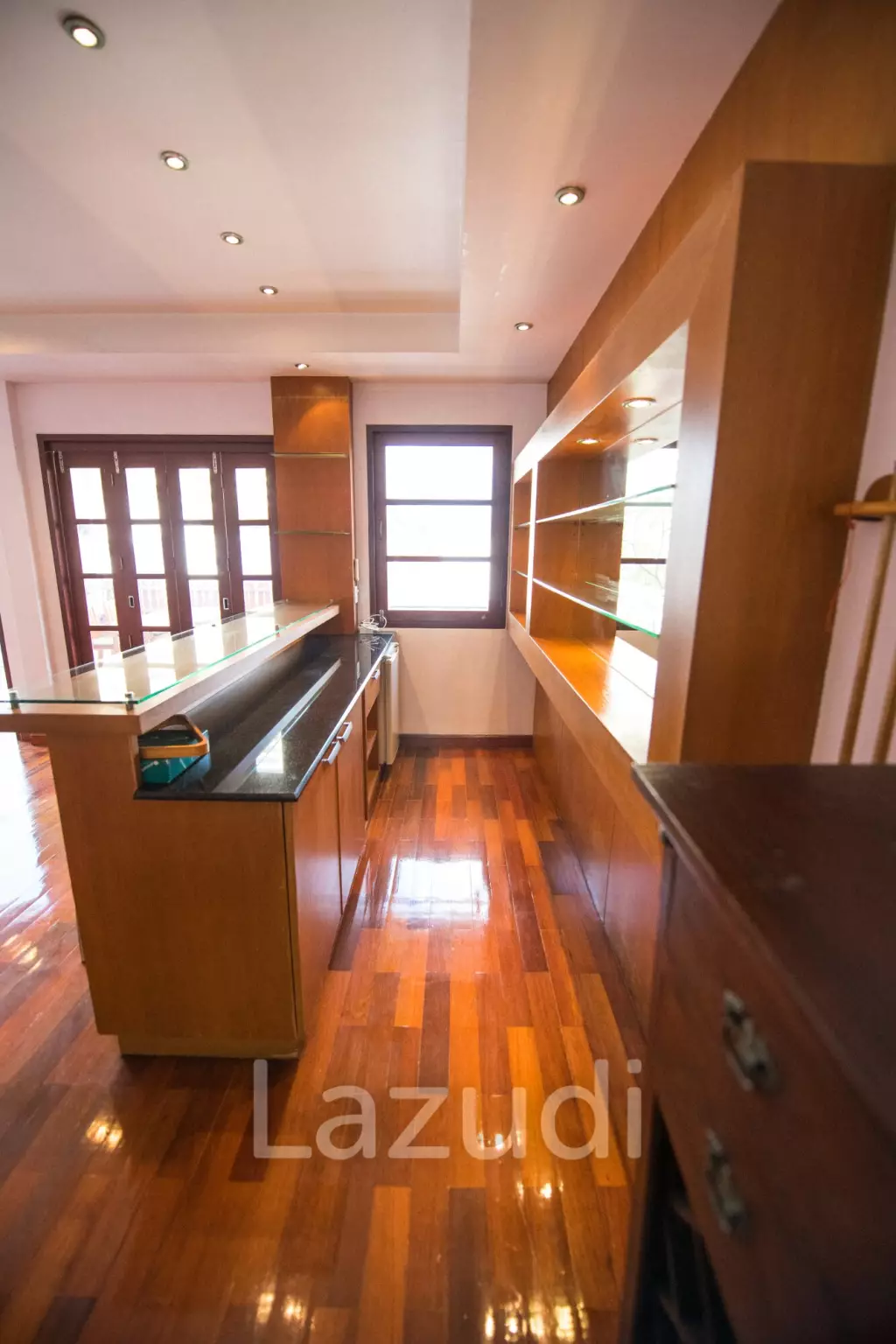 440 sqm modern 3 storey townhouse in Khlong Tan Nuea Watthana Bangkok