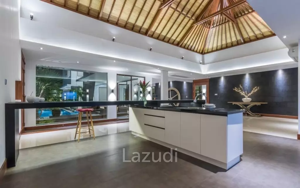 Luxury Villa in Nyanyi