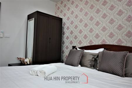 Autumn Condo: 1 Bed 1 Bath Close to Beach
