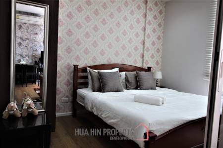 Autumn Condo: 1 Bed 1 Bath Close to Beach