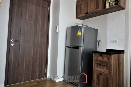 Autumn Condo: 1 Bed 1 Bath Close to Beach