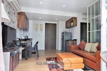 Autumn Condo: 1 Bed 1 Bath Close to Beach