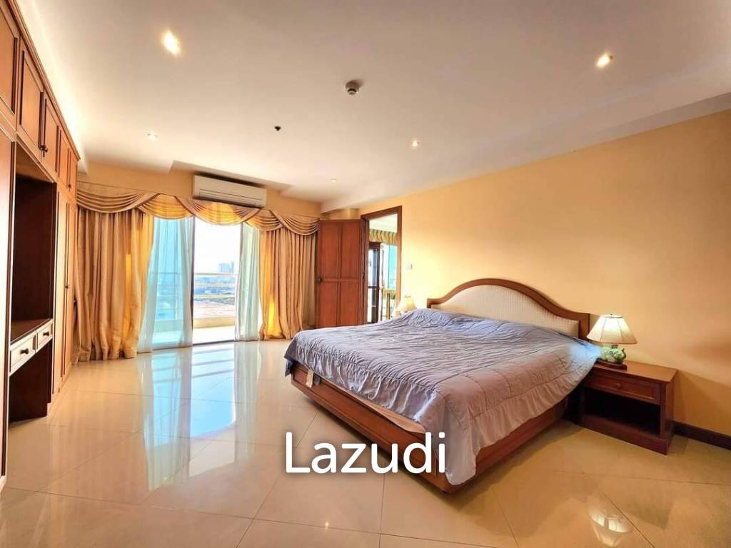 1 Bed 2 Bath 143 SQ.M View Talay 5 Condominium