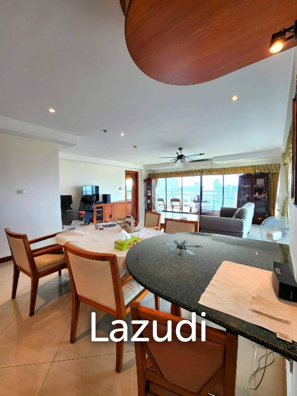 1 Bed 2 Bath 143 SQ.M View Talay 5 Condominium