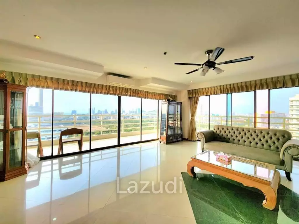 1 Bed 2 Bath 143 SQ.M View Talay 5 Condominium