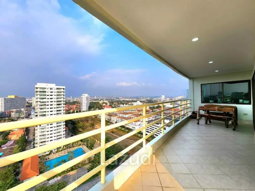 1 Bed 2 Bath 143 SQ.M View Talay 5 Condominium