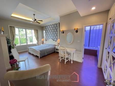 The 9 Khao Tao : Pool Villa with 2 Bedrooms and 3 Bathrooms